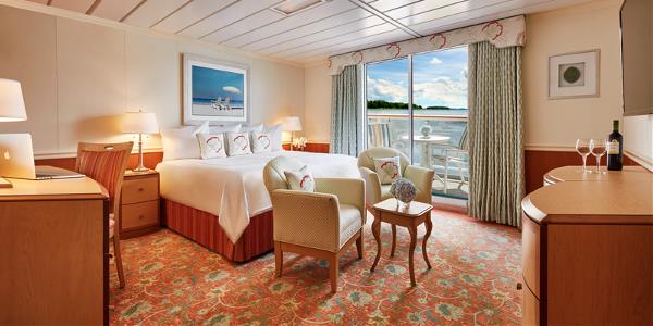 American Cruise Lines American Constitution Veranda Suite.jpg